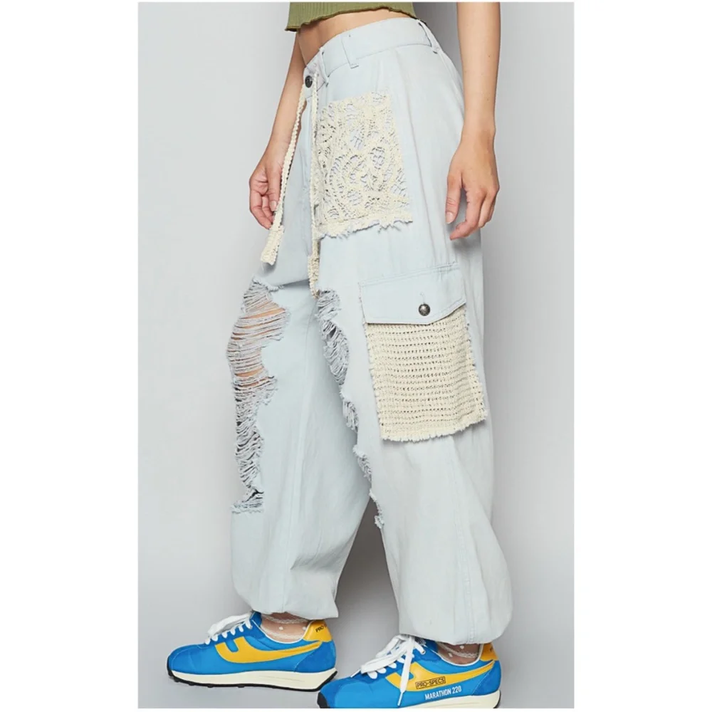 POL Light Wash Stretchy Waist Crochet Distressed Denim Joggers Pants - Picture 2 of 4